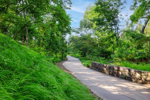 Compton Gardens Razorback Greenway