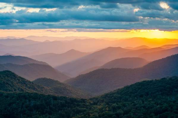10 Reasons to Visit Jackson County This Labor Day