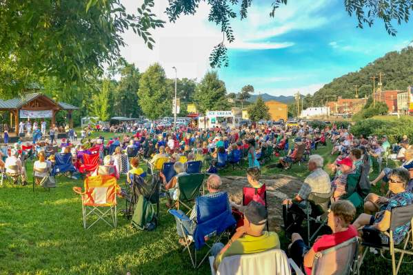 Last Minute Summer Fun: A List of Summer Concerts and Arts Festivals