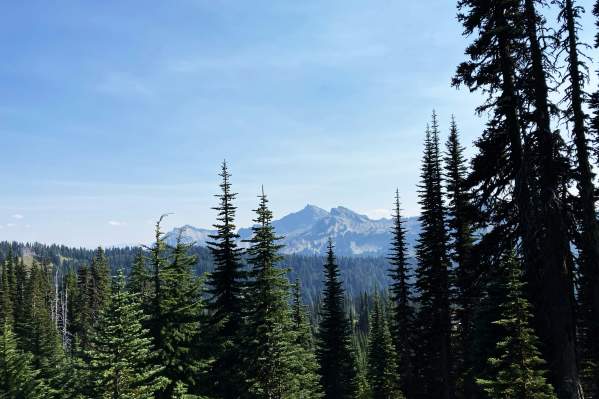 Cascades Adventure Tour by Best Oregon Tours