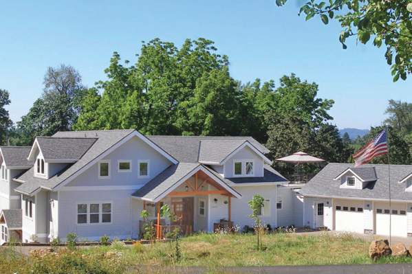 McKenzie Orchards Bed and Breakfast Inn