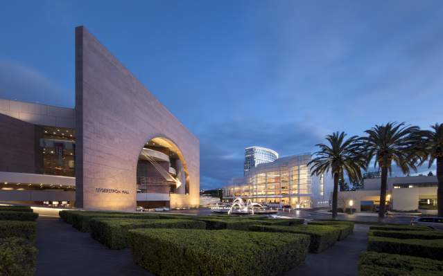 Segerstrom Hall, Costa Mesa