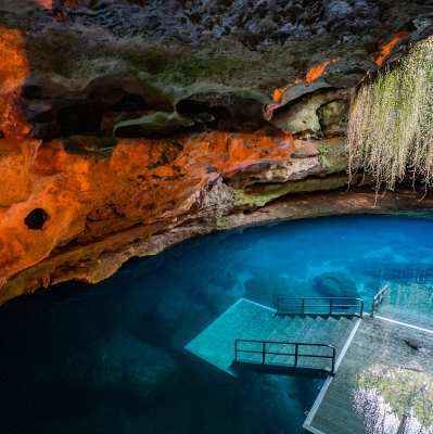 Devil's Den Cave Dive tunnel