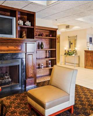 Best Western Silver Creek Lobby