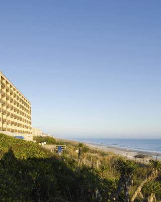 Inn At Pine Knoll Shores Exterior