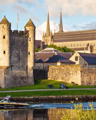 Lake Castle River Outdoors