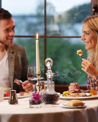 Food Restaurant Couple Dinner