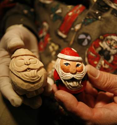 Hand-Carved Santa at the Christkindlmarkt in Bethlehem, PA