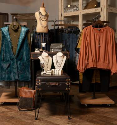 Clancy Geven Boven hoofd en schouder Lehigh Valley Clothing Stores | Retail Outlets & Shops