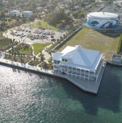 manatees-fpl-riviera-beach.JPG
