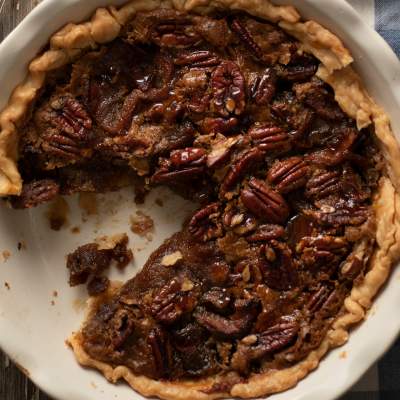Recipe: Brown Sugar, Dried Apple, and Pecan Pie