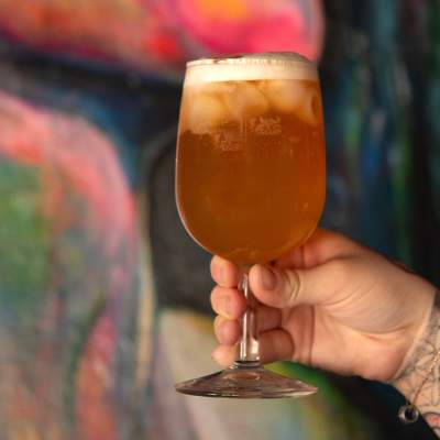 Luxe Lounge’s Orange Flower