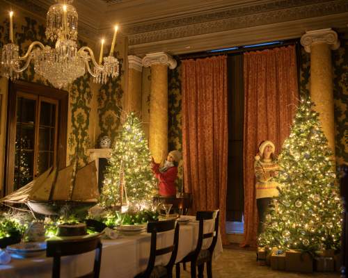 Christmas at the Court: explore an Arlington Christmas