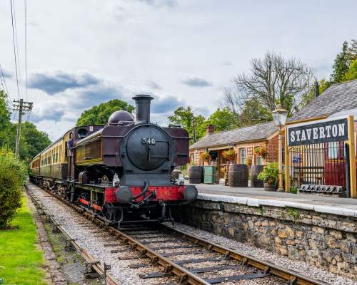 steam train at south devon railway
