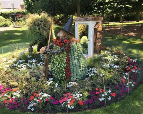 Narnia floral display in blackmore gardens, sidmouth