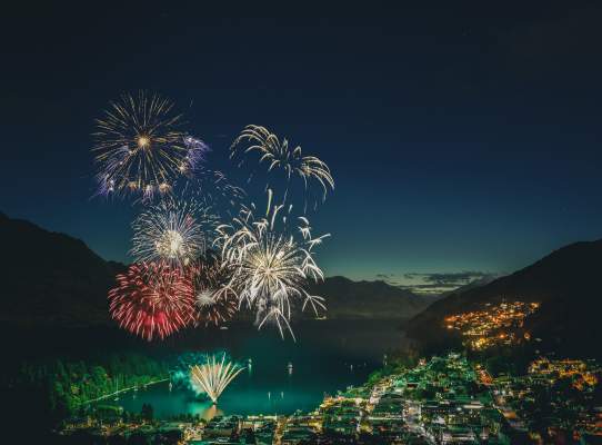 New Year Fireworks Over Queenstown Bay 2018