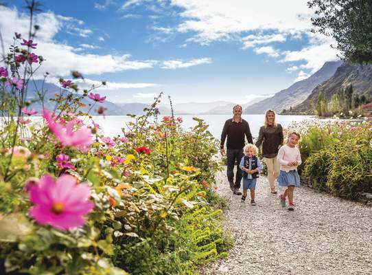 Where to See Queenstown's Spring Blooms