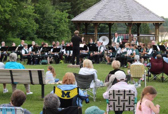 Concerts in the Park: Rhinelander Community Band