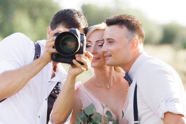 Enhancing the Wedding Album Through the Lens