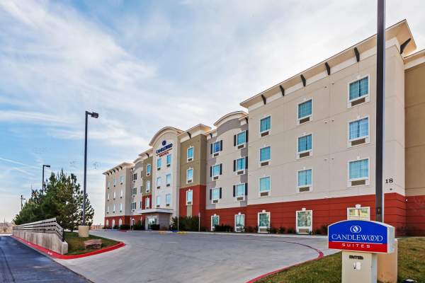 Candlewood Suites Exterior