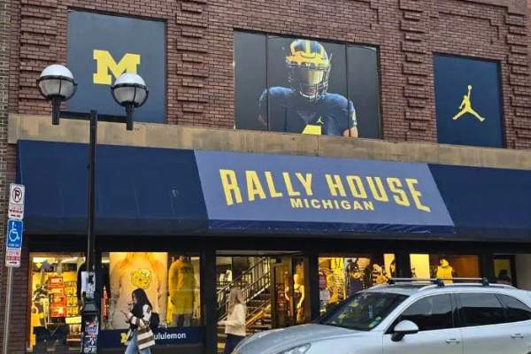 Rally House exterior on State Street
