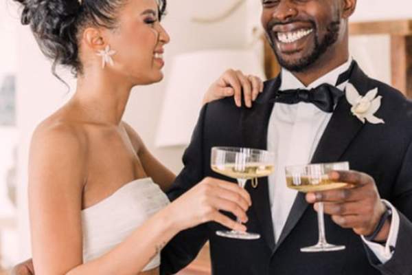 The Tiny Wedding