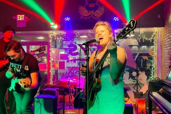 ziggy's band performing