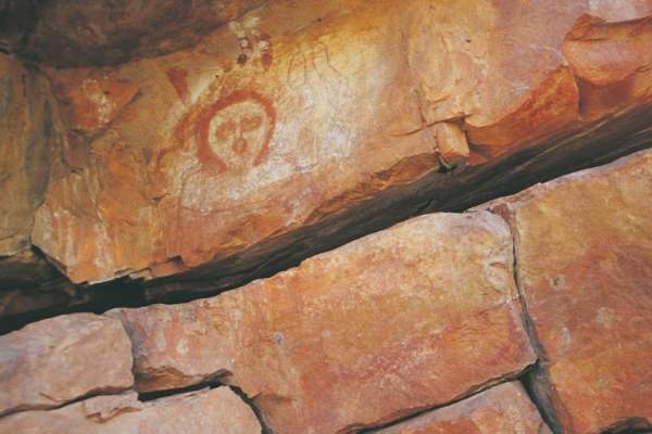Rock art at Galvans Gorge on the Gibb River Road