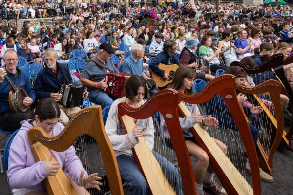 Scoil Éigse’s young musicians and tutors perform Grand Finale gig at Belfast Cathedral