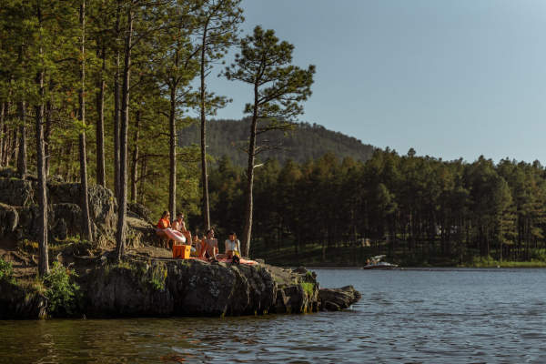 Summer Content That Helps Travelers Act