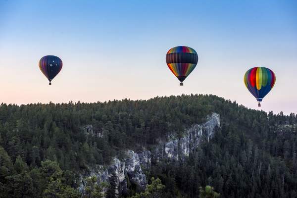 Stratobowl Rim Trail