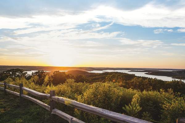 U.S. News Names Branson as One of the Top Cheap Weekend Getaways in the U.S.