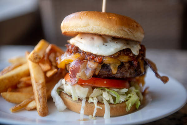 Firebirds Brunch Burger