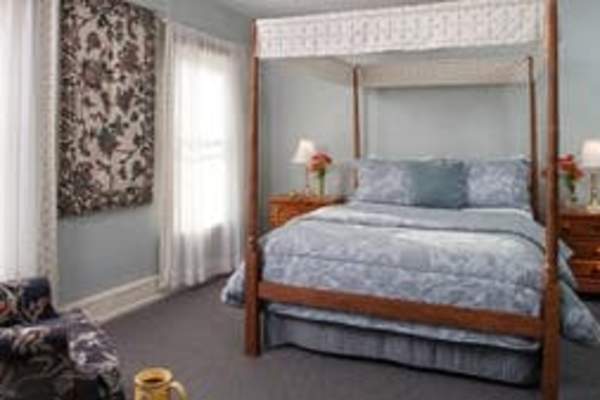 Unique Bed & Breakfast in Cumberland Valley