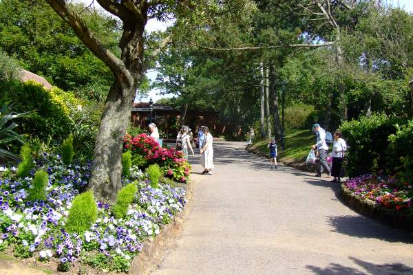 Connaught GARDENS