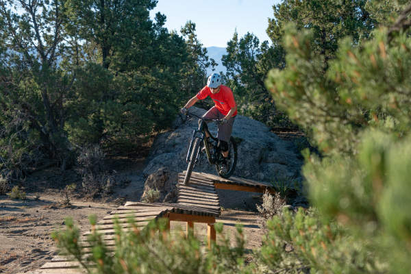 mountain biker on three peaks practice loop