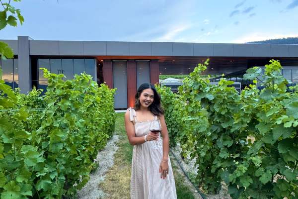 Meet our #exploreKelowna Creators: Vanessa Giles