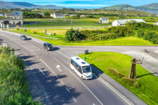 VISIT Plan Your Visit NAV CARD Transport local link