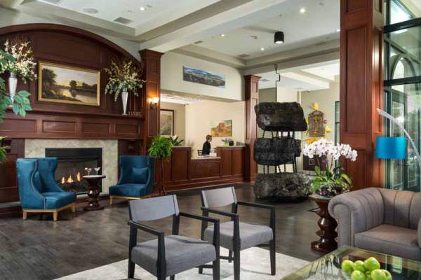 Hotel Anthracite lobby
