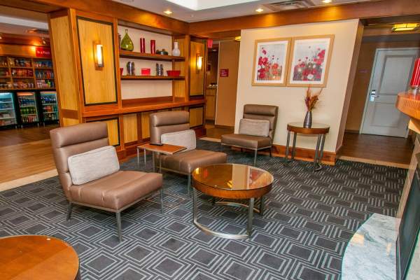 TownePlace Suites by Marriott Loby