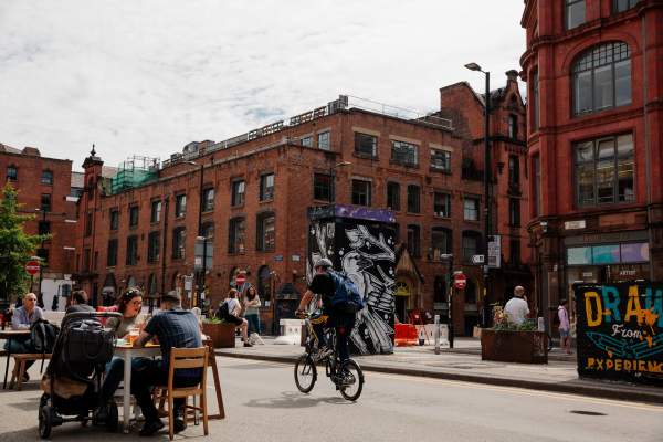 Celebrate Manchester’s Music Scene – With or Without Oasis Tickets
