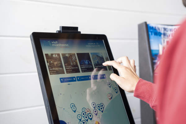 Visit Manitowoc Launches Visitor Information Kiosks Across Manitowoc