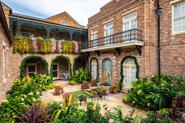 27 Enchanting Autumn Events & Festivals Happening in October Around The USA