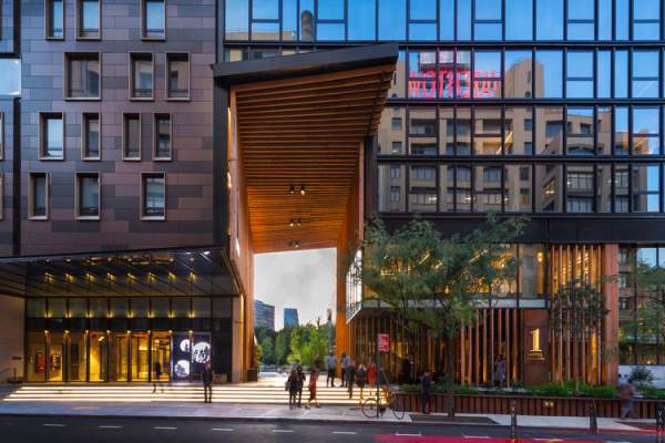 Is 1 Hotel Brooklyn Bridge Worth $565 a Night? Our Full Stay Review