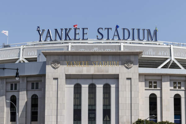 The Ultimate Yankee Stadium Food Guide