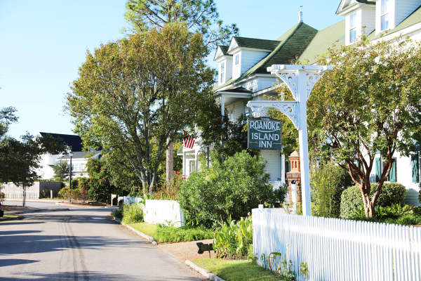 roanoke island inn - bed and breakfast stay