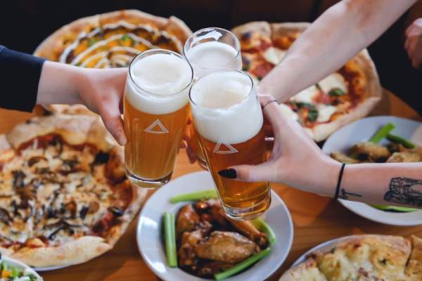 Your Guide to Happy Hour Specials in Downtown Richmond