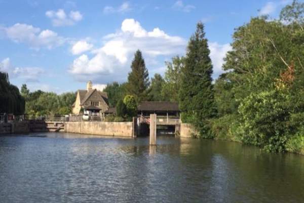 Buscot Lock