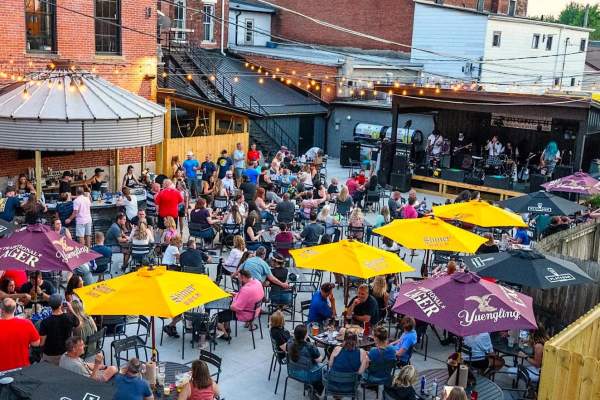 Outdoor Dining in Central Ohio
