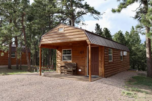 Pine Haven Lodging & RV